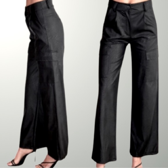 NEW STYLISH FAUX LEATHER WIDE LEG CARGO BLACK PANTS - Picture 1 of 7